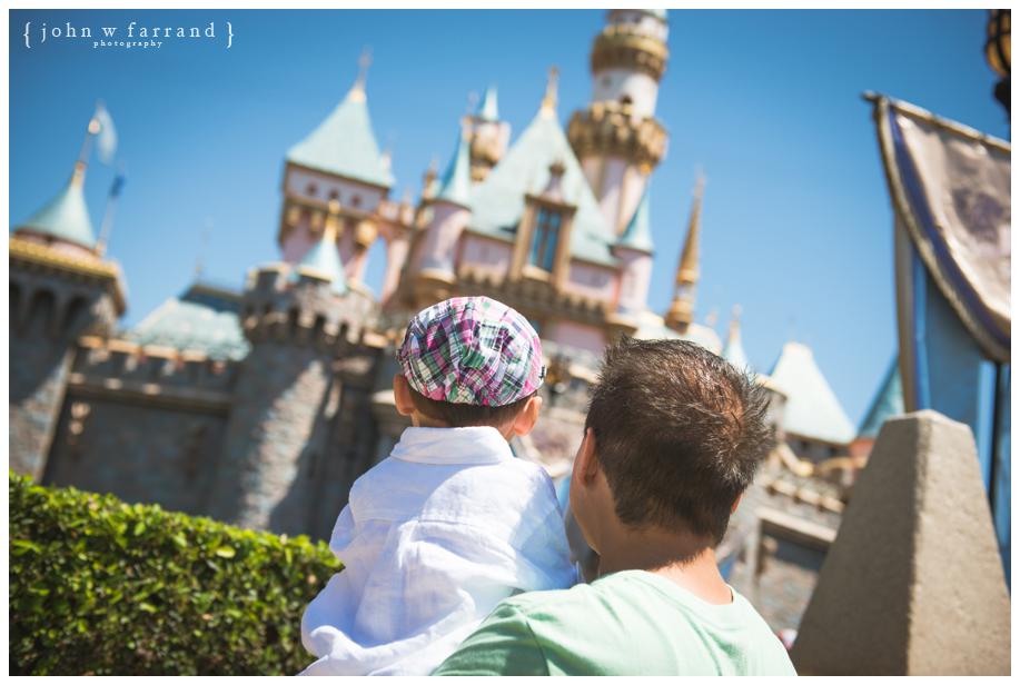 Disneyland-Family-Photography-Bautista_005.jpg